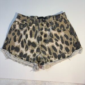 MinkPink Animal Instincts Leopard Print Shorts Wms XS Buttonfly Denim Distress